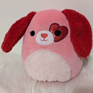 Squishmallows Trishelle Pink Red Dog Heart Valentine's Day 2026 Plush Toy New!